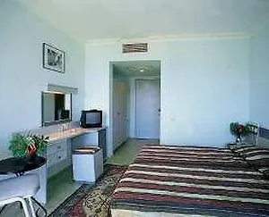 Wow Beach Club Отель 4*