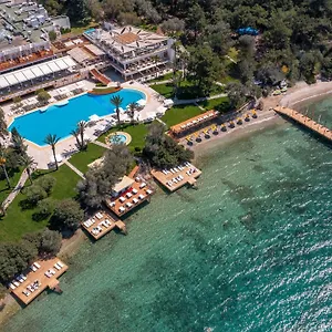 Doubletree By Hilton Bodrum Isil Club Ultra 5*