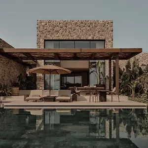 Scorpios Hotel 5*