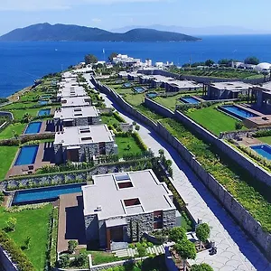 Rebis Exclusive Residences