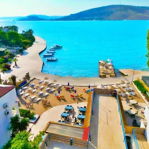 Oscar Seaside & Spa Hotel