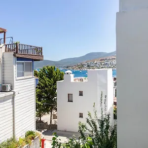 House Sea View Tuerkbuekue Villa