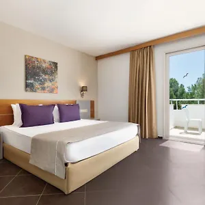 La Quinta By Wyndham Hotel