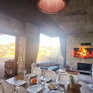 Oezel Havuzlu Tas * Bodrum
