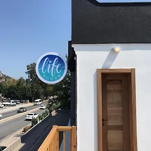 Life Homes *