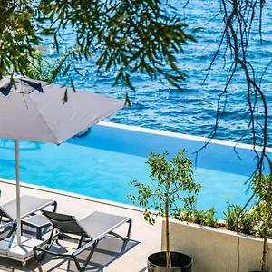 Isolina Otel *