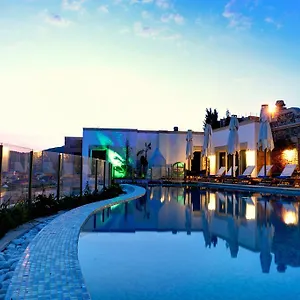 Regnum Escana Hotel 3*