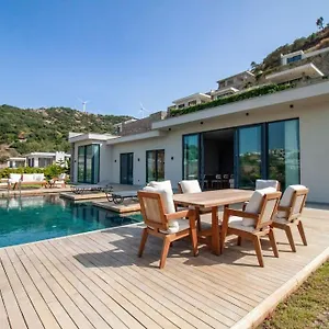 Loca Yalikavak'ta Ultra Luex Tatil Deneyimi Bodrum