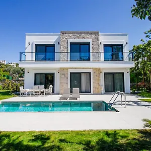 Casa Luz Villa *
